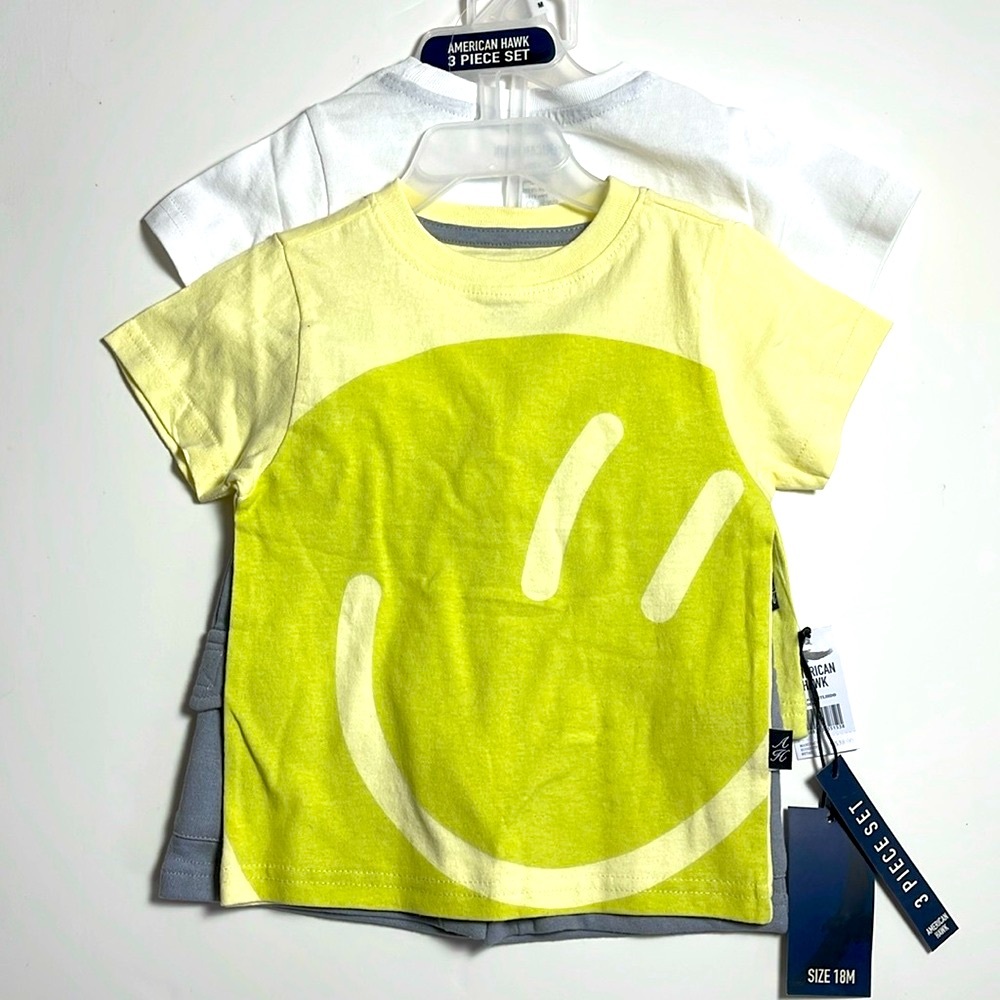 3 pc boys knit set. 2 tees & a cargo short. NWT